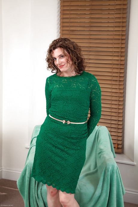 Пленительная зрелая женщина-любитель София Мэтьюз-знойная сучка 2