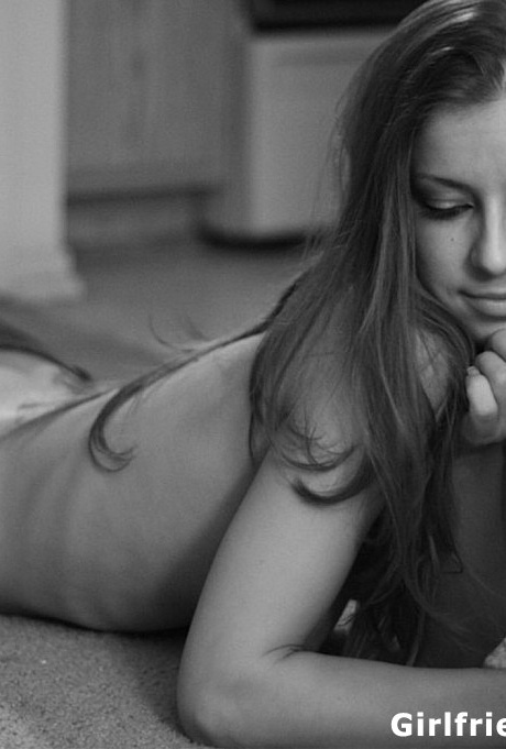 Феноменальная подружка-любительница Пресли - королева извращенных селфи 13