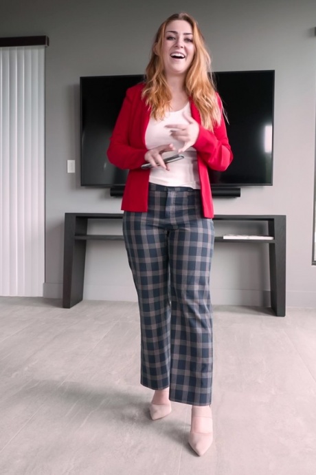 Кира Фокс в фильме 