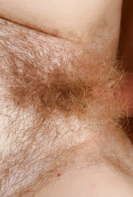 18-летняя русская подружка Элегия кончает на бобра снаружи 6