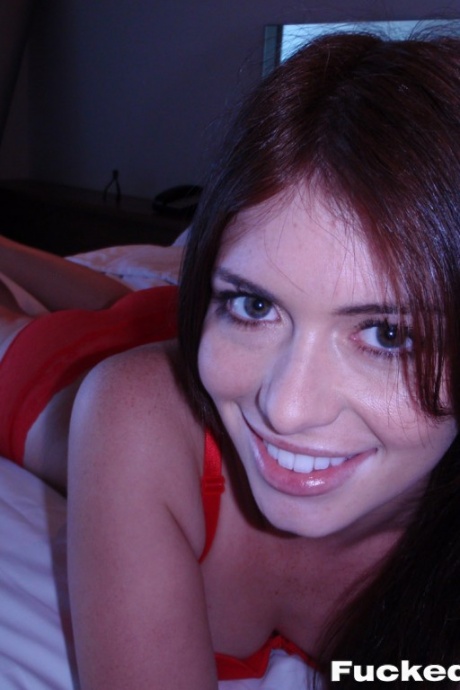 Домашние селфи обнаженной бывшей девушки Эшлин после выхода из душа 6