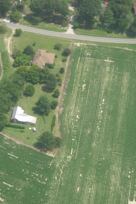 Натуральная рыжеволосая Ники Блю полностью раздевается на борту небольшого моторного самолета 3